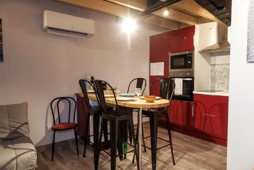 شقة Le Clos De Tanvol 2 -Parking Gratuit- Climatisation-Terrasse فيارْيا المظهر الخارجي الصورة